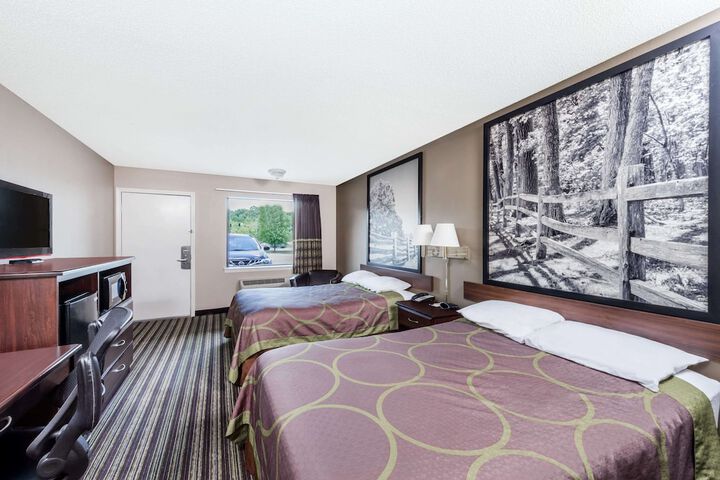 Room 4 of 14