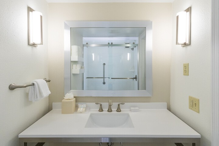 Room 61 of 115