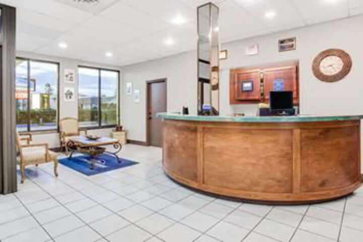 Howard Johnson Inn Enderby