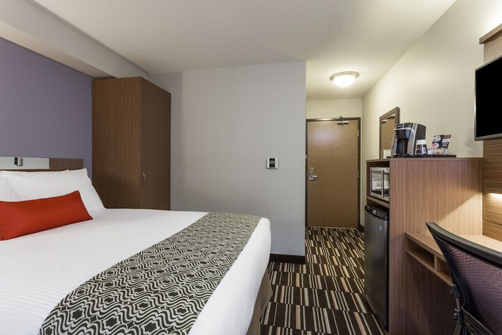Microtel Inn & Suites by Wyndham Fort Mcmurray