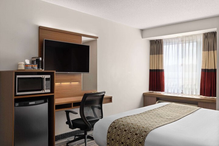 Room 37 of 57