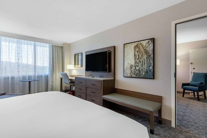 Room 11 of 63
