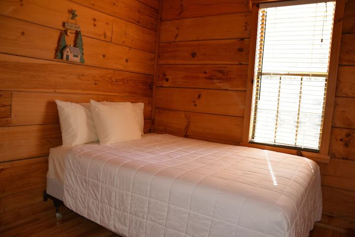 Camp Mack Lodge Marina & RV Resort