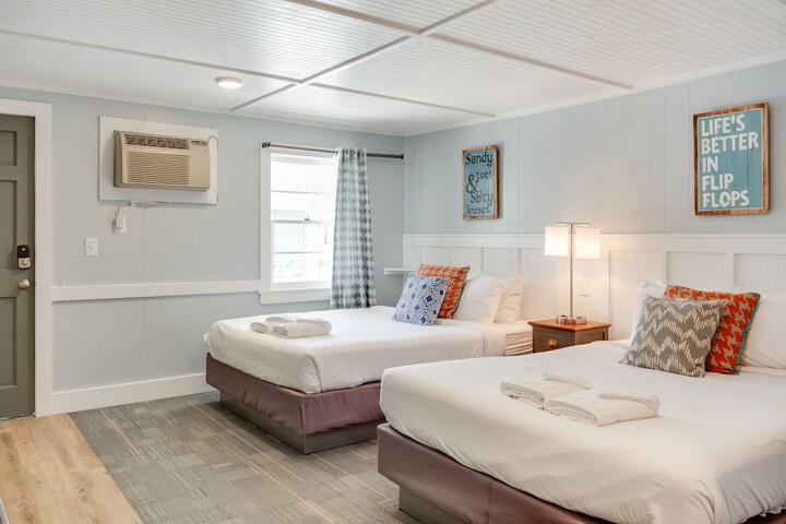 Room 27 of 52