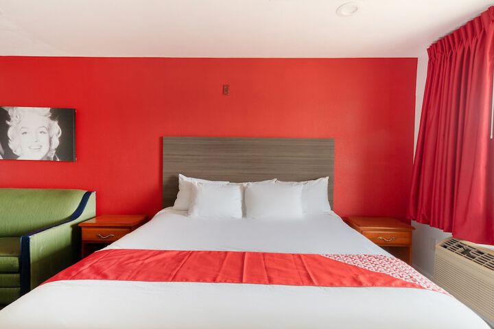 Room 19 of 40