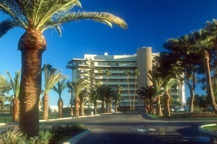 Hotel 2 of 33