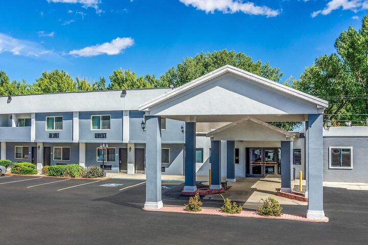 Quality Inn Buffalo