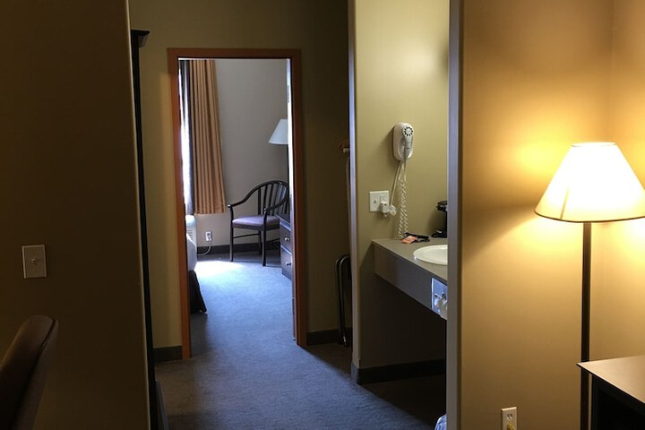 Room 15 of 21