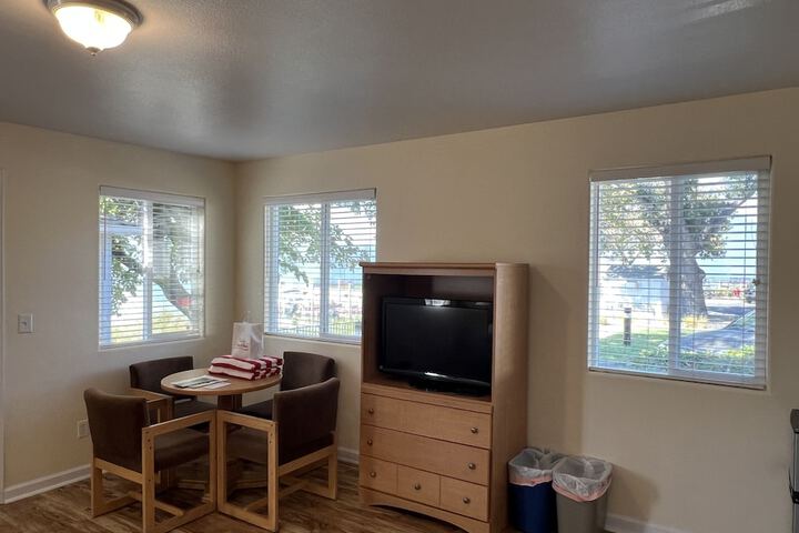 Room 87 of 173