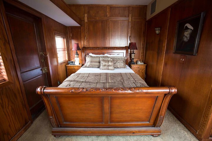 Room 10 of 47