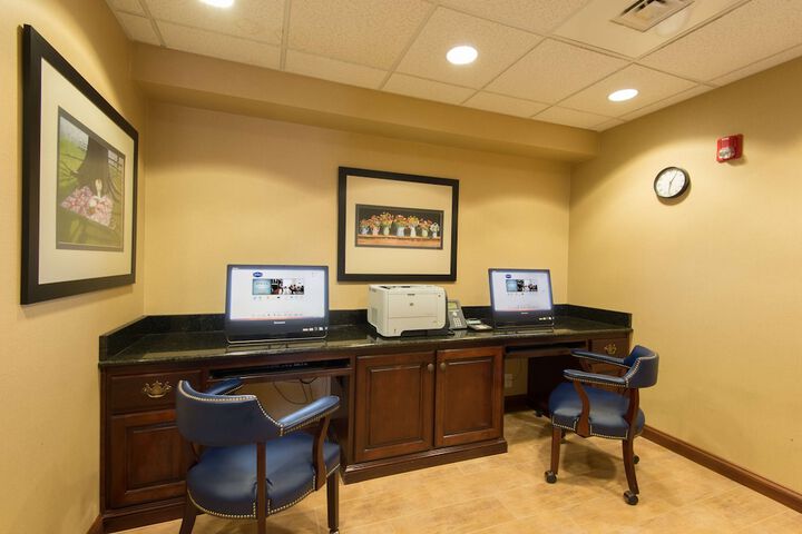 Business Center 51 of 51