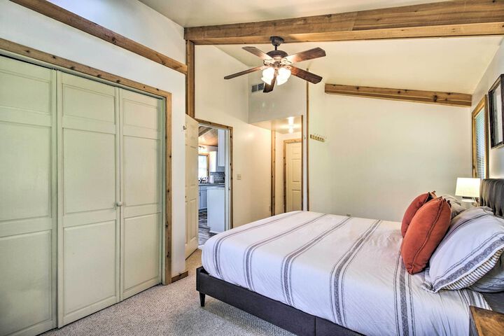Waterfront Onamia Retreat w / Dock & Fire Pit!