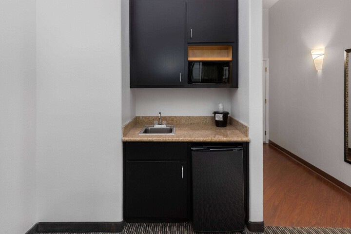 Room 29 of 59