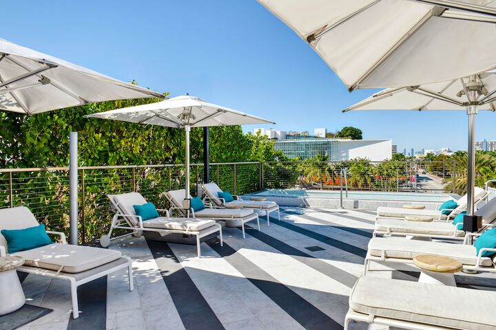Terrace/Patio 17 of 18