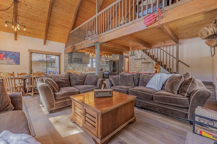 Blue Horizon Lodge