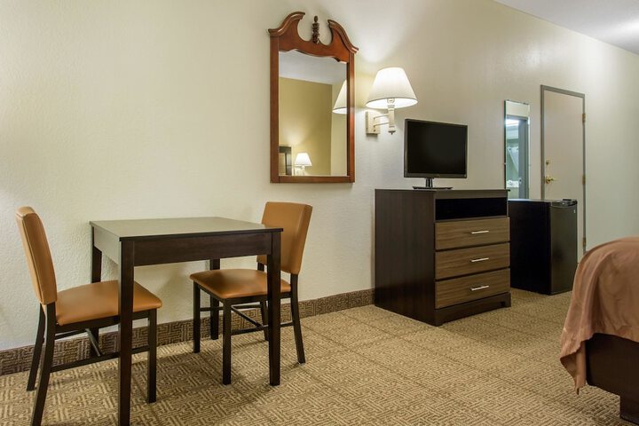 Room 22 of 29