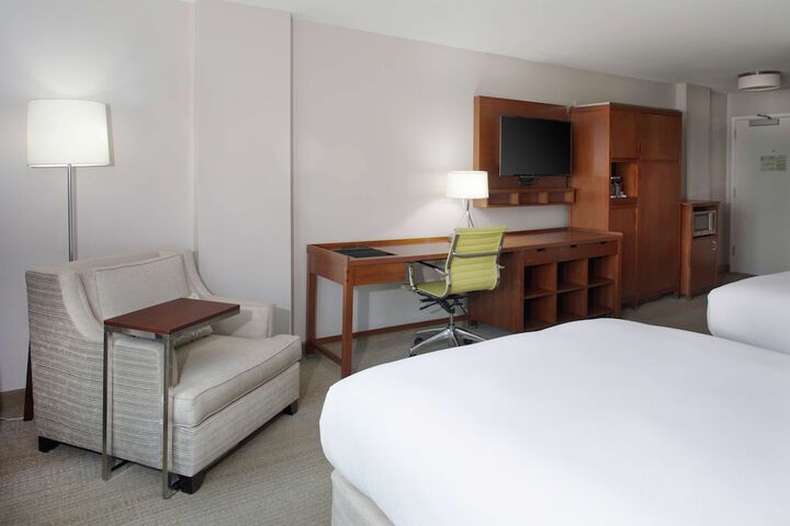 Room 41 of 67