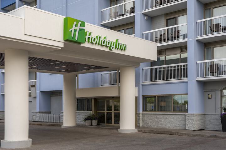 Hotel 9 of 135