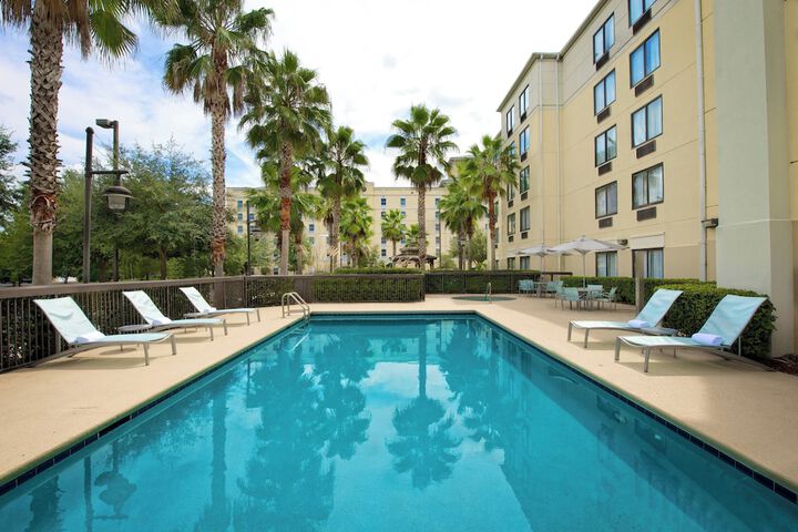 Pool 4 of 29