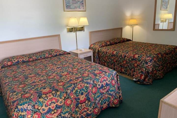 Room 13 of 26