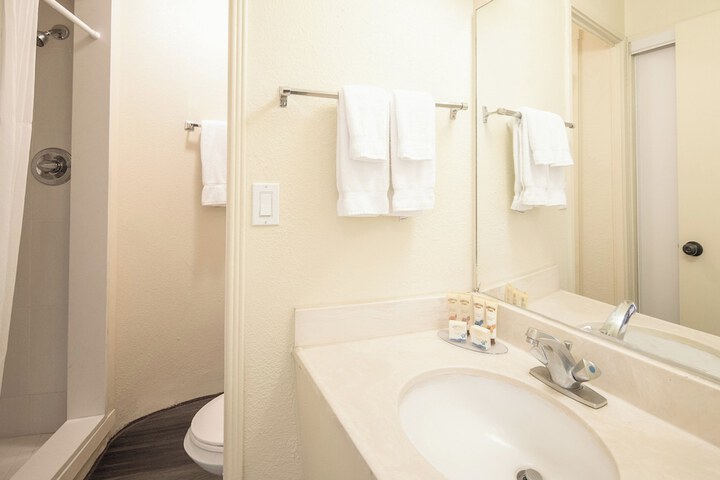 Room 20 of 52