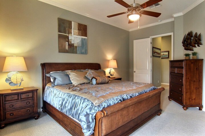 Room 14 of 25