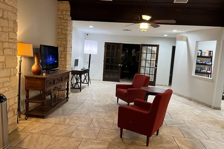 Hotel Interior 9 of 33