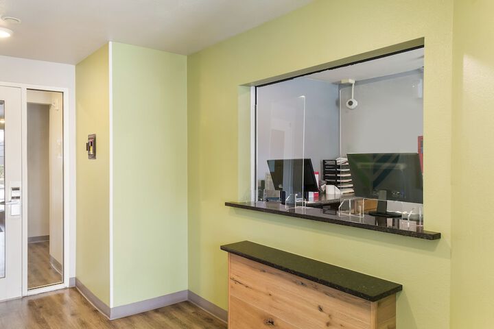 WoodSpring Suites College Station
