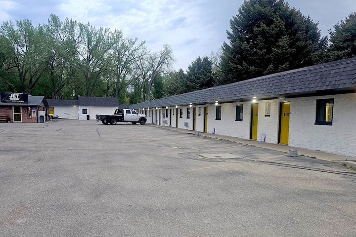 JET Motor Inn Buffalo