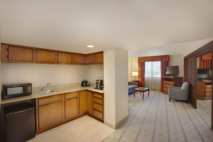 Room 30 of 61