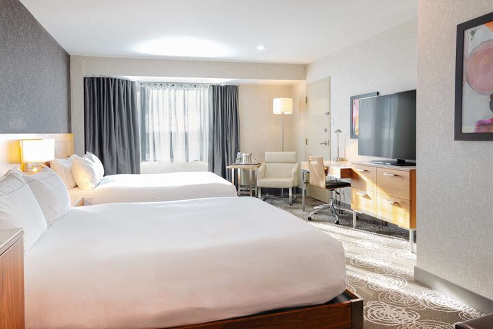 Room 34 of 60