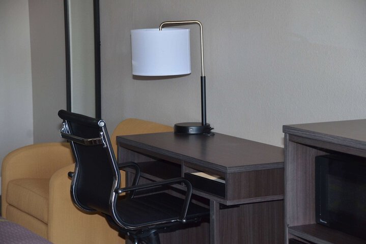 Room 12 of 31