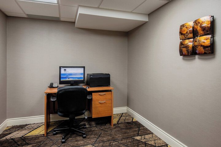 Residence Inn by Marriott Kingston Waters Edge