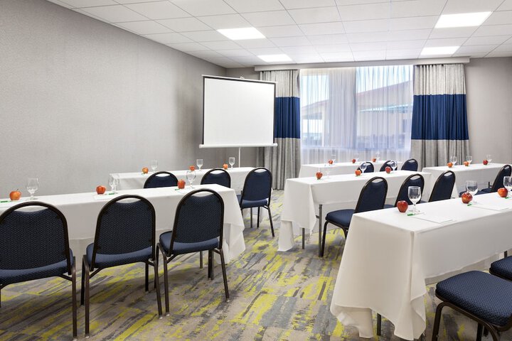 Holiday Inn & Suites Daytona Beach on the Ocean by IHG