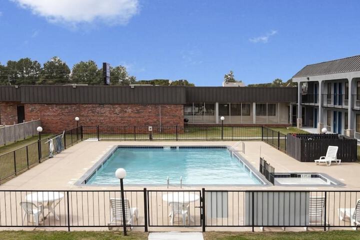 Pool 2 of 13
