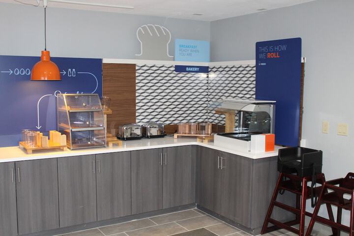 Holiday Inn Express & Suites Enterprise by IHG