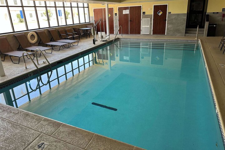 Pool 2 of 7