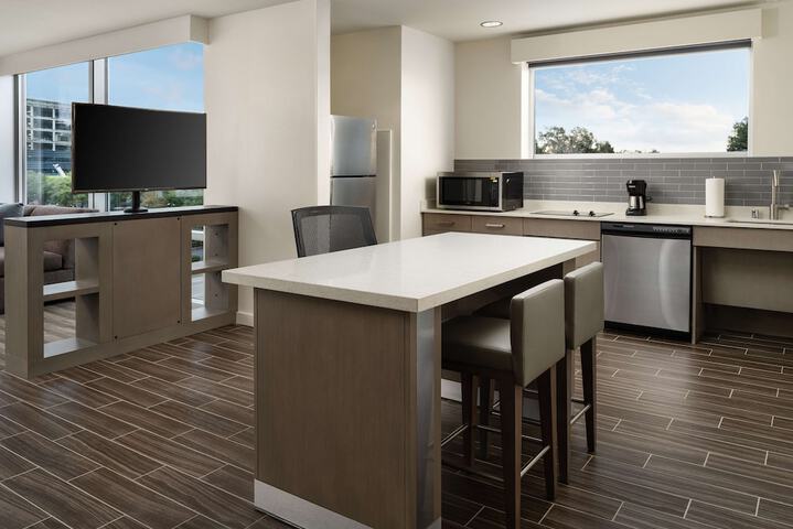 Hyatt House San Jose Airport