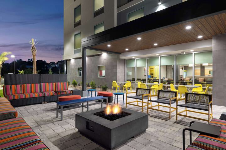 Terrace/Patio 32 of 35