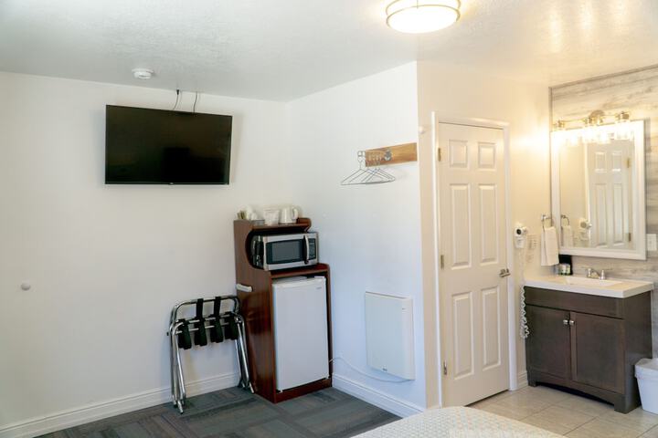 Room 9 of 54