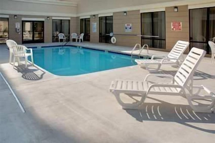 Pool 9 of 43
