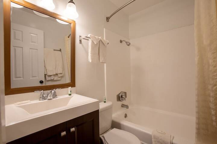 Room 8 of 29