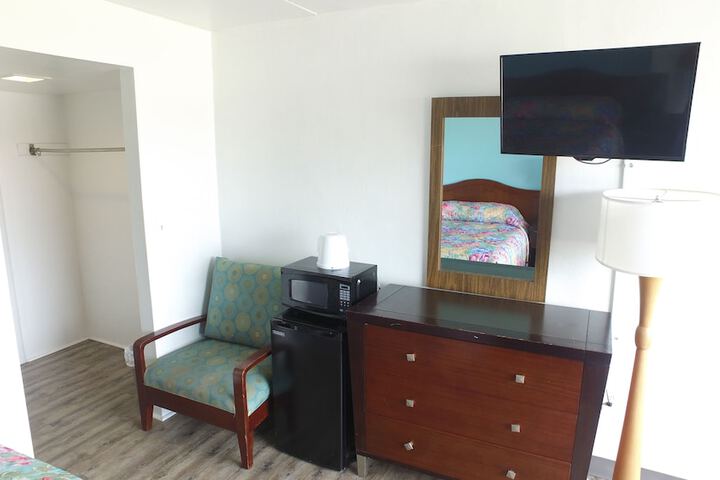 Room 21 of 30