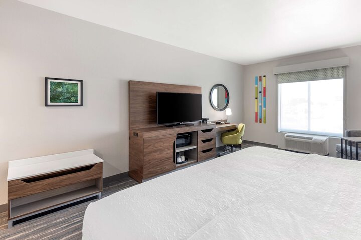 Room 17 of 29
