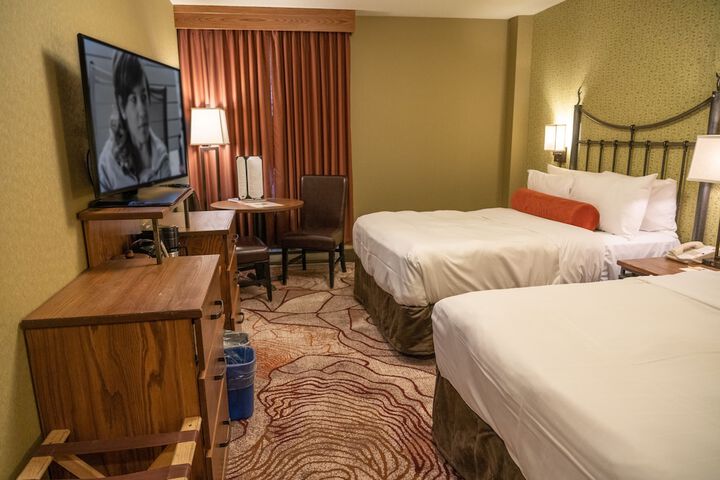Room 43 of 91