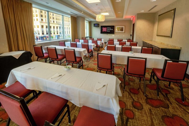 Hilton Garden Inn Buffalo Downtown