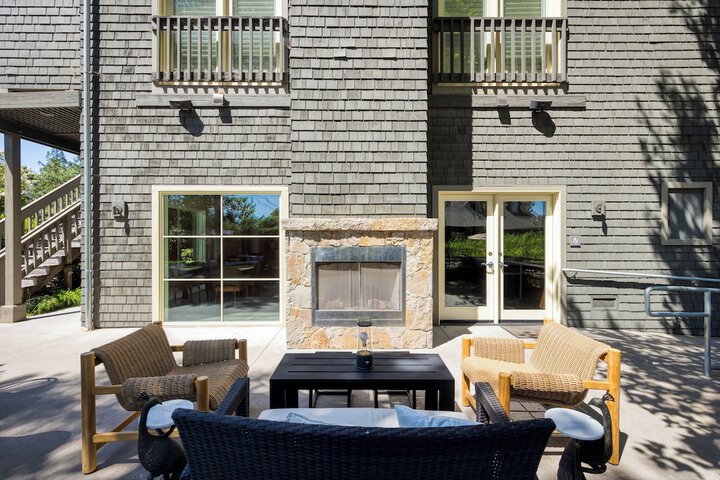 Terrace/Patio 65 of 71
