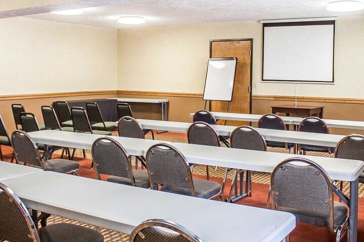 Quality Inn Elyria