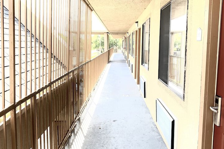 Hotel 8 of 25