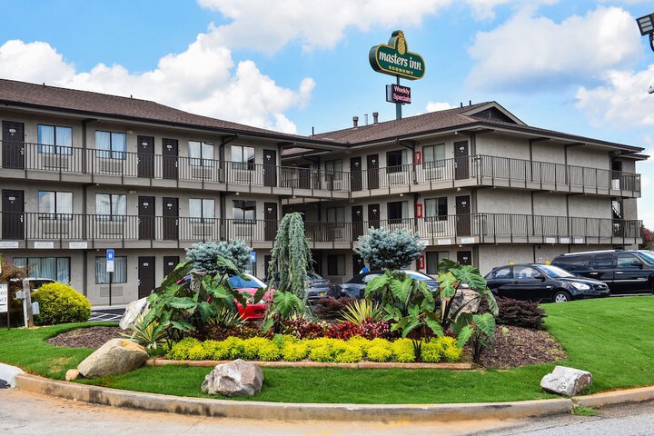 Masters Inn Tucker